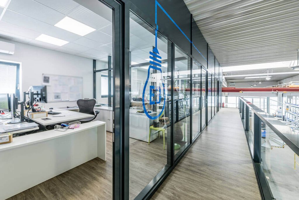Modernization: Modern planning offices of control cabinet production