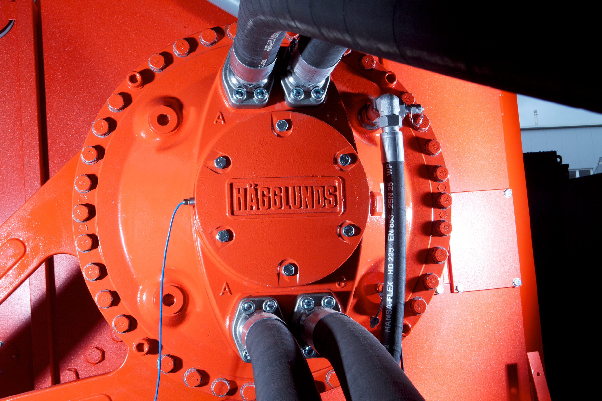 Hägglunds Hydraulikantrieb an einem WEIMA Einwellen-Zerkleinerer