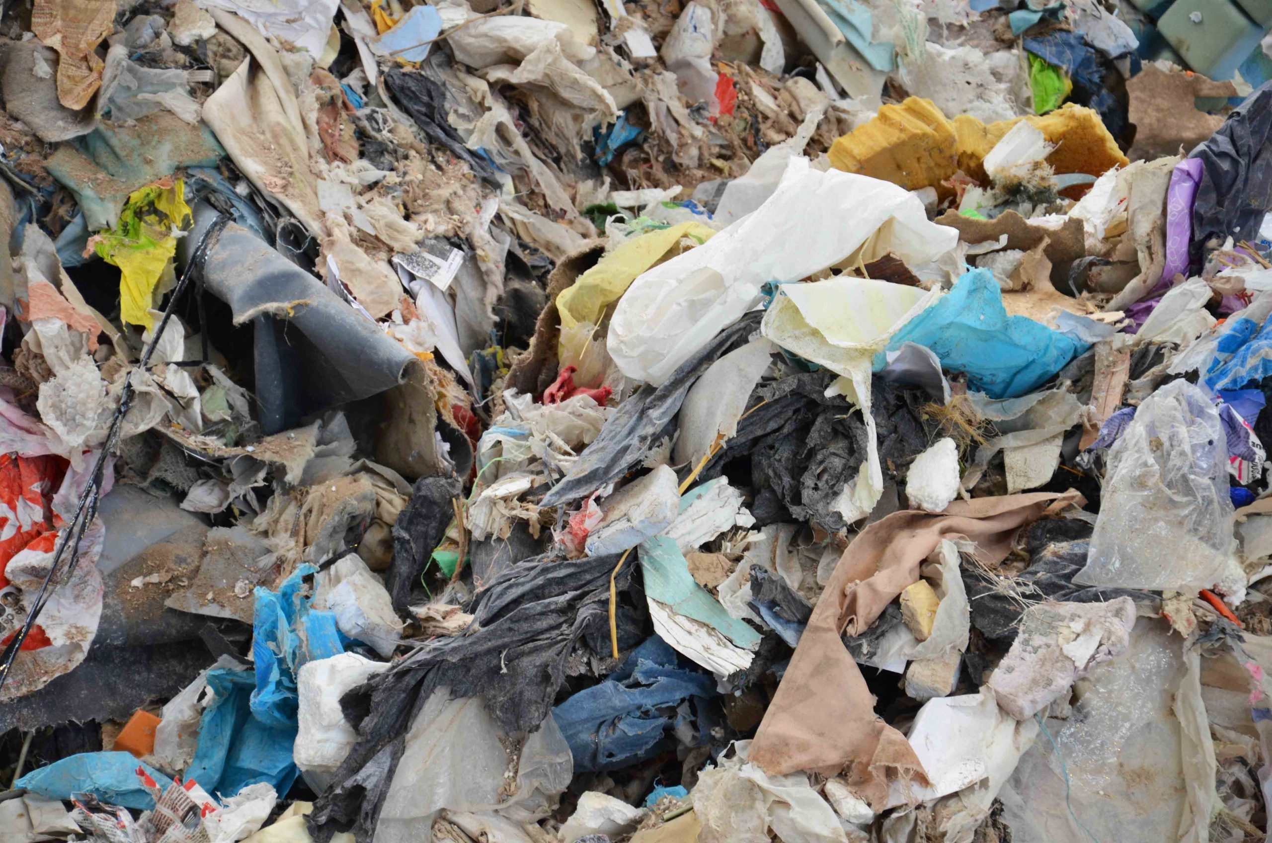 Commercial waste before shredding in the WEIMA shredder