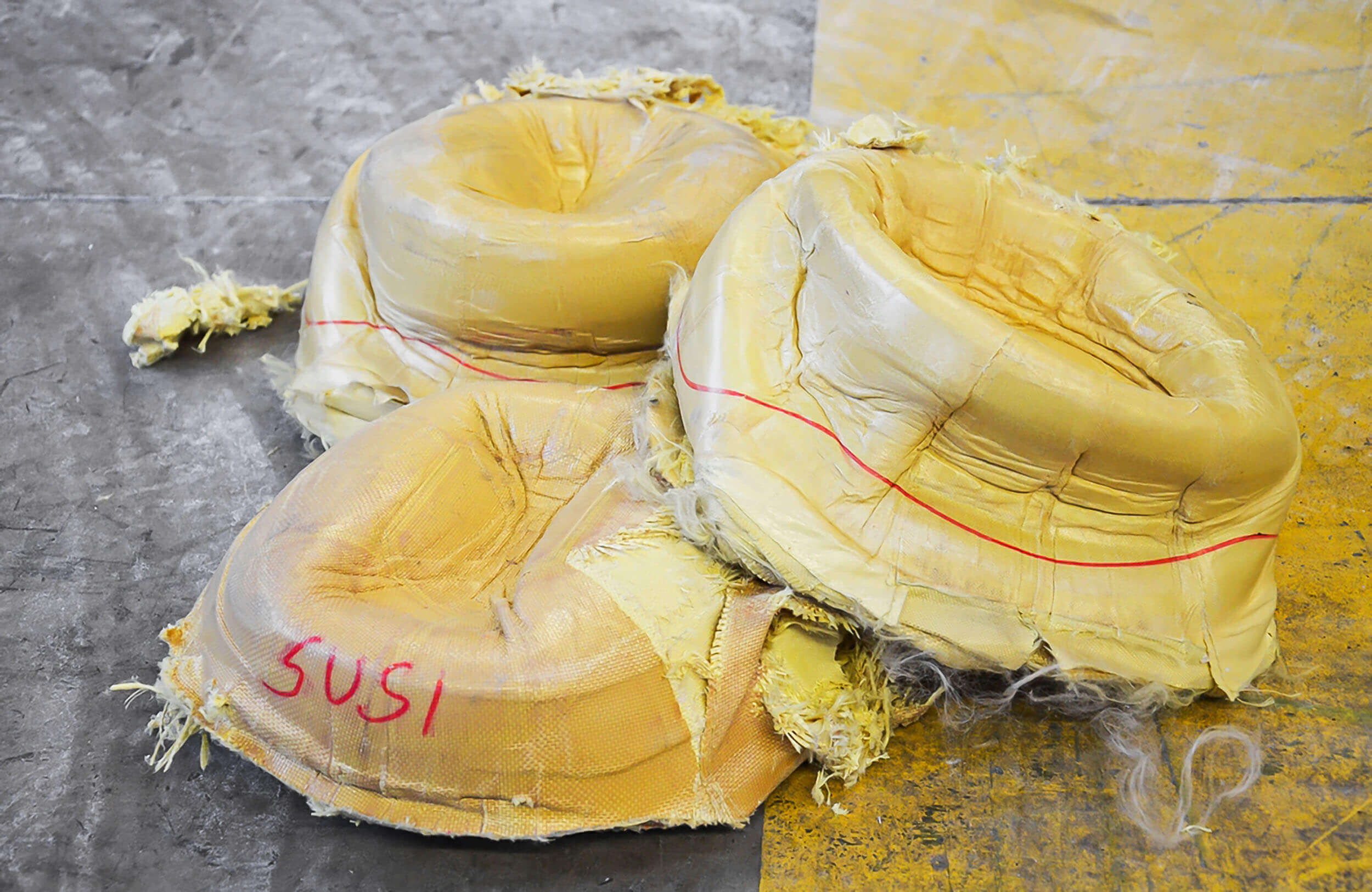 Inlays of Kevlar helmets are recycled after WEIMA shredding
