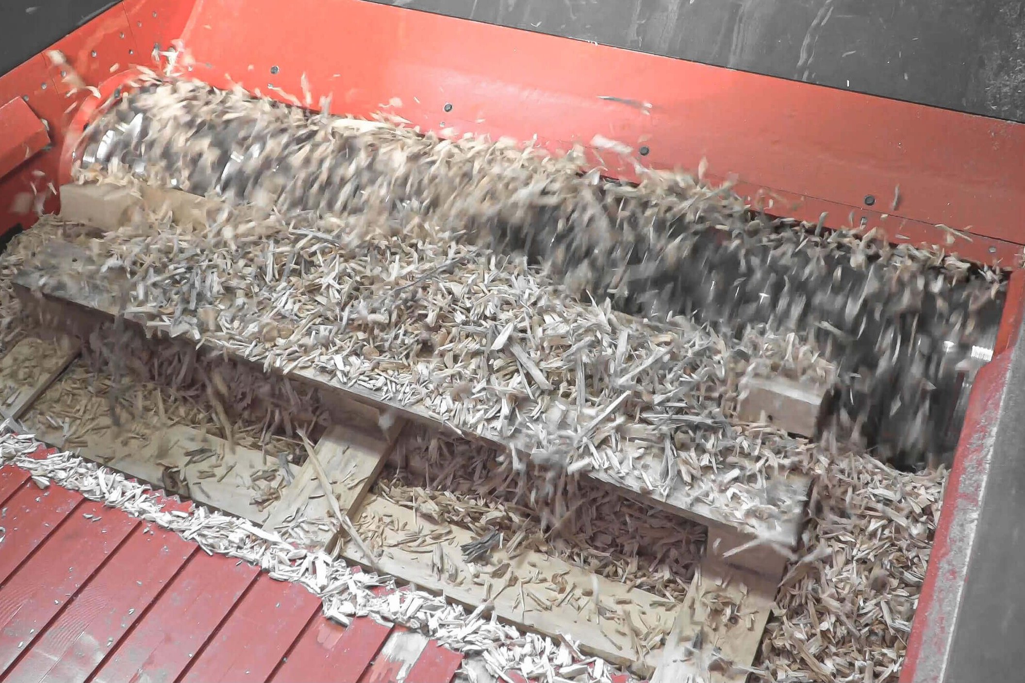 WEIMA:n WLK 1500 shreds wood waste