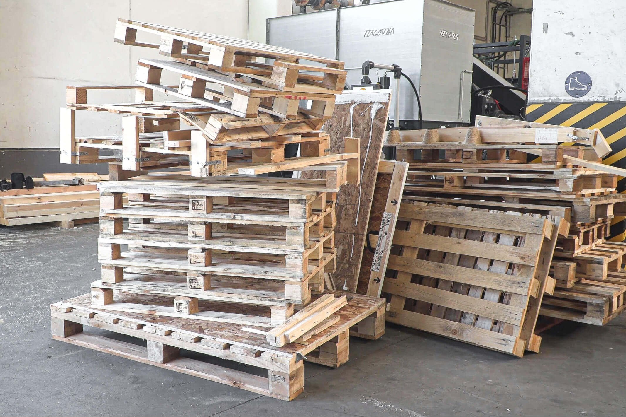 Bulk waste in stacks