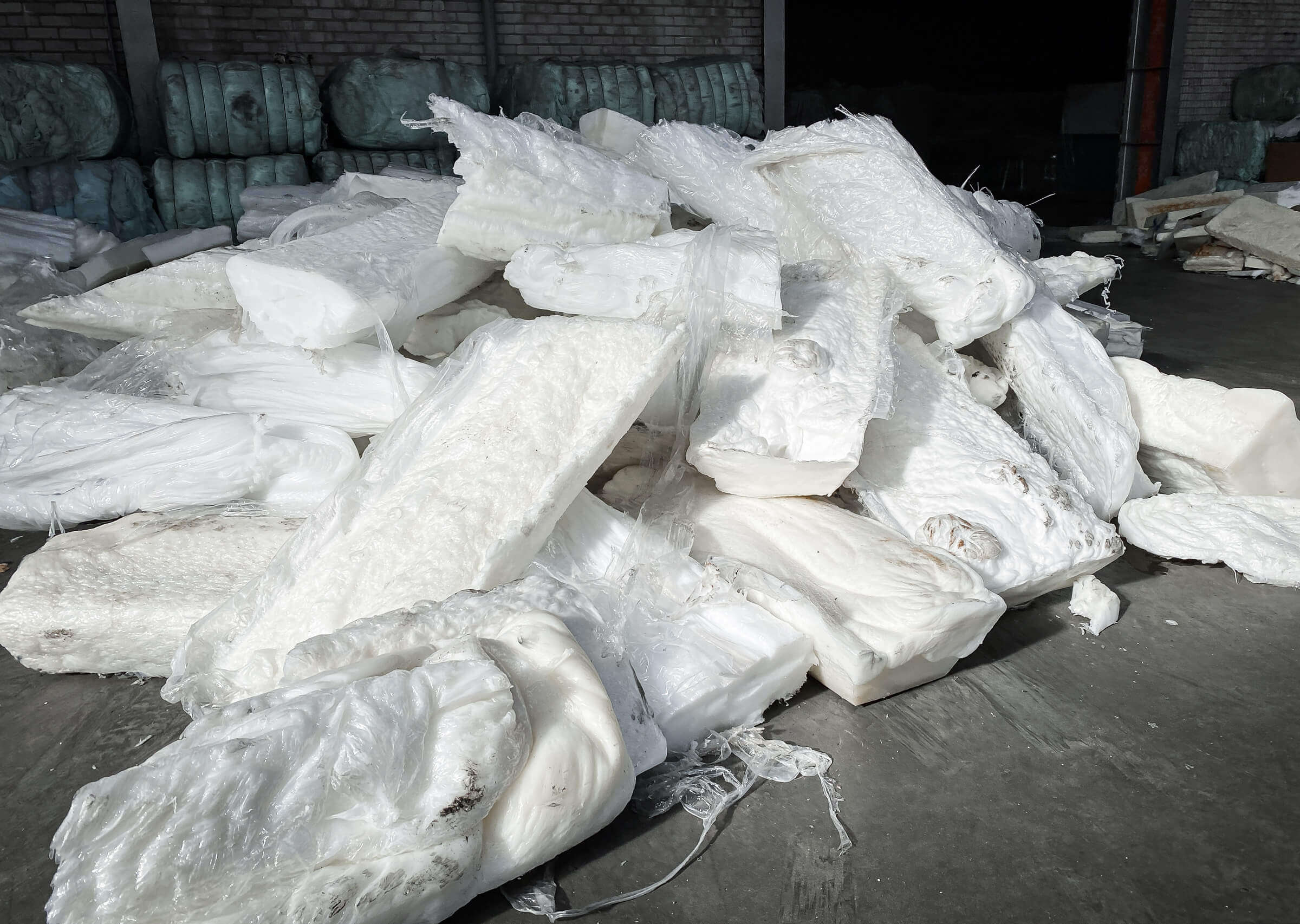Extrusion lumps from the plastic production