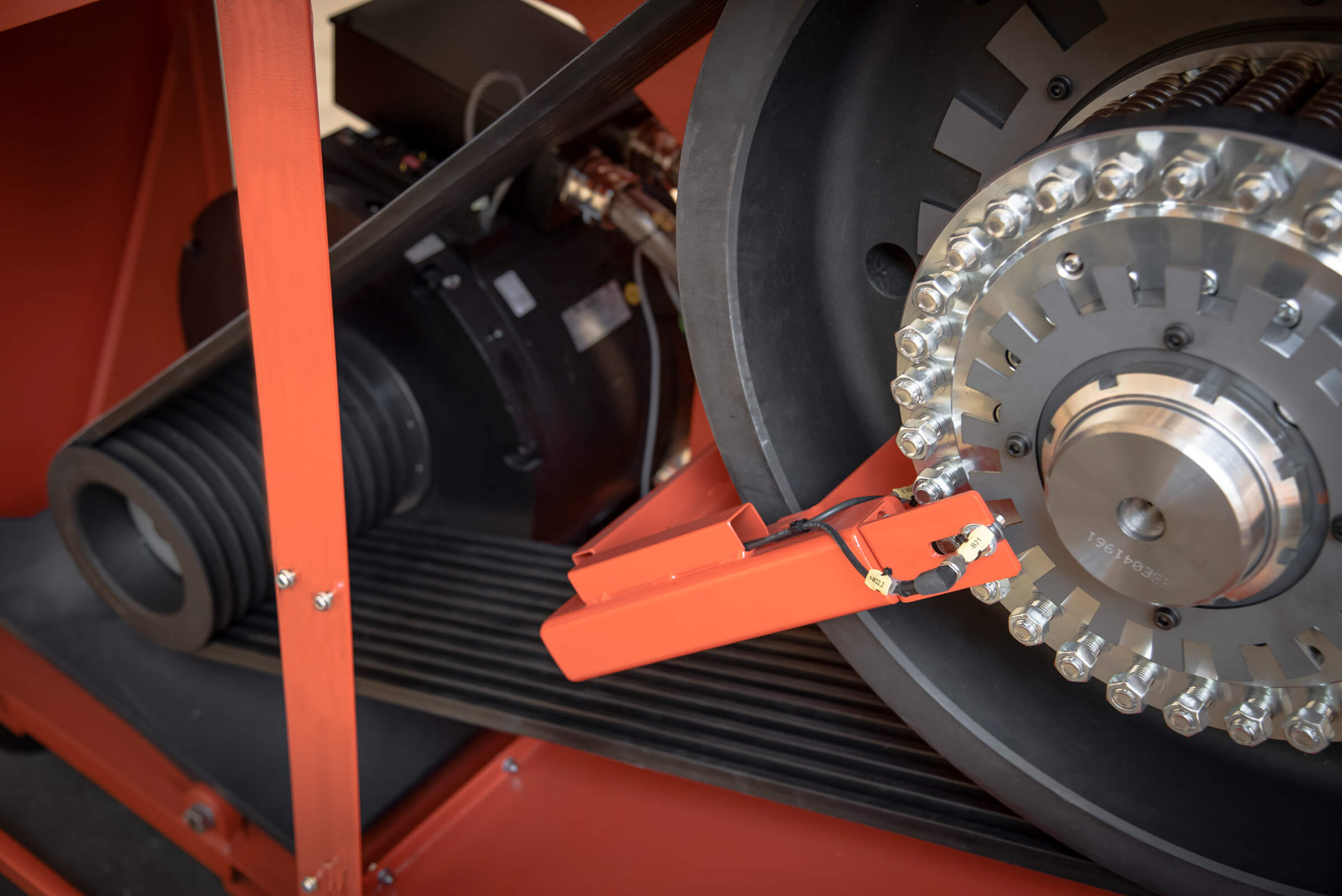 Close-up of the high-torque drive from Baumüller