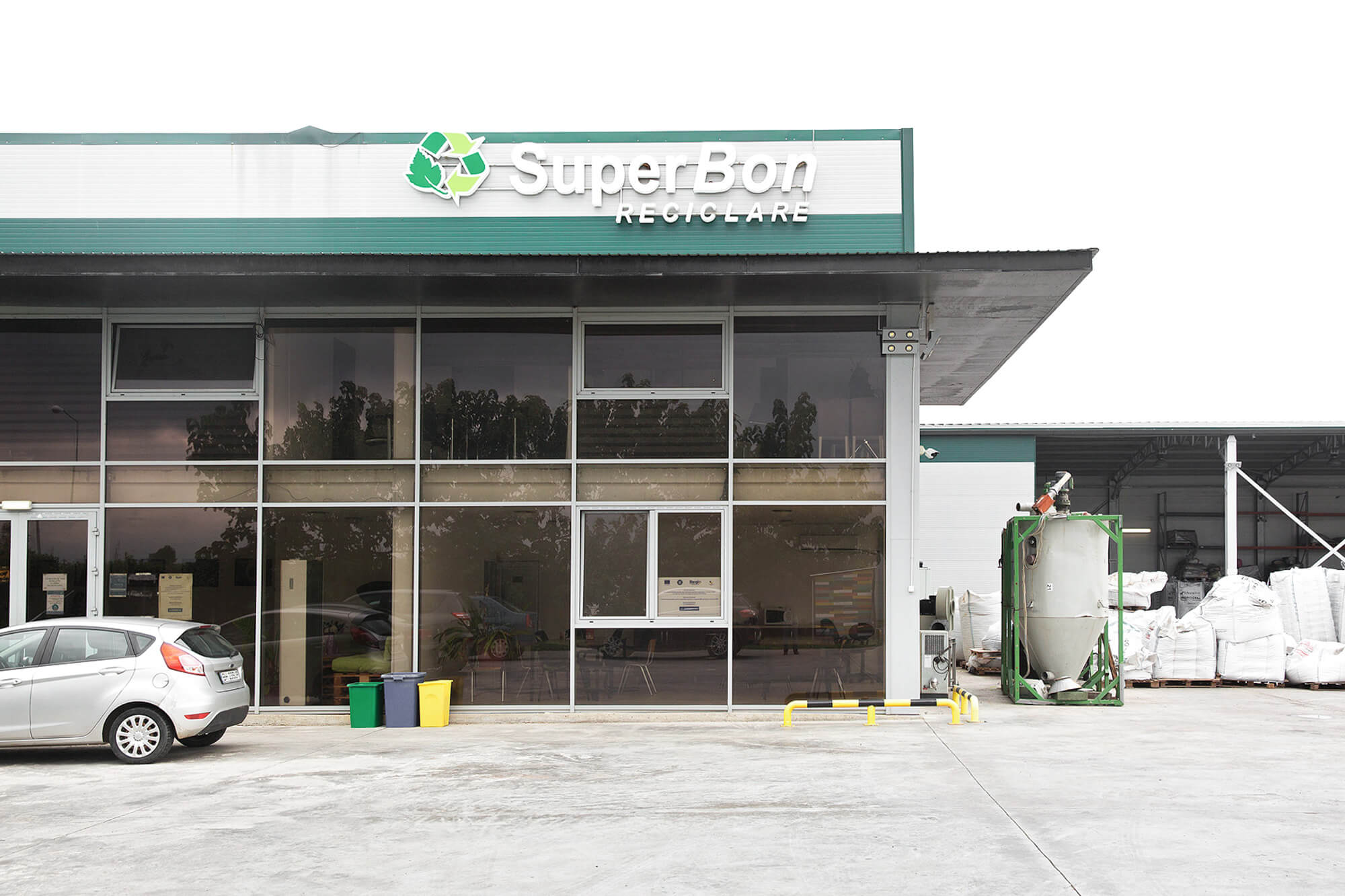 Romanian SuperBon headquarters