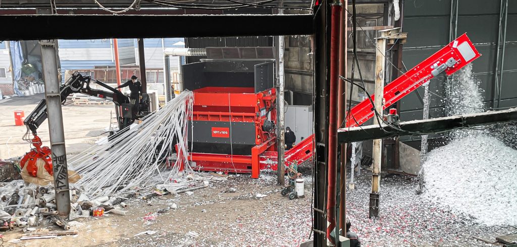 Industrial waste shredding in South Korea with WEIMA shredder