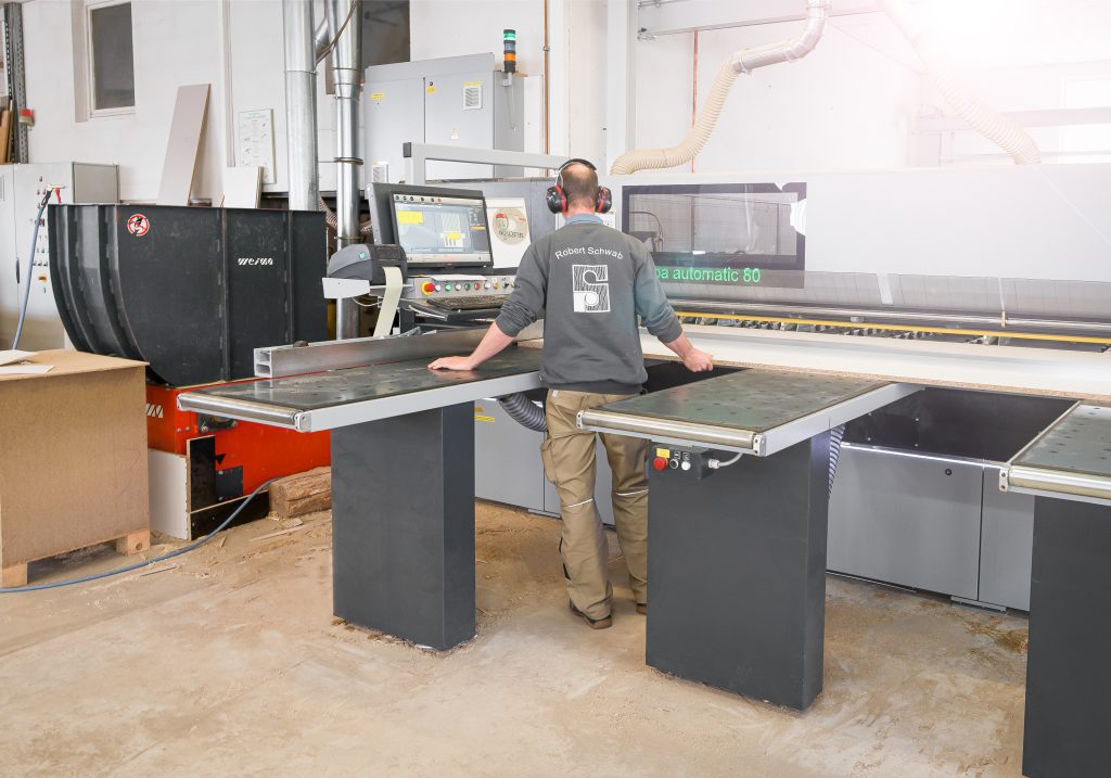 WEIMA WL4 Shredder in joinery