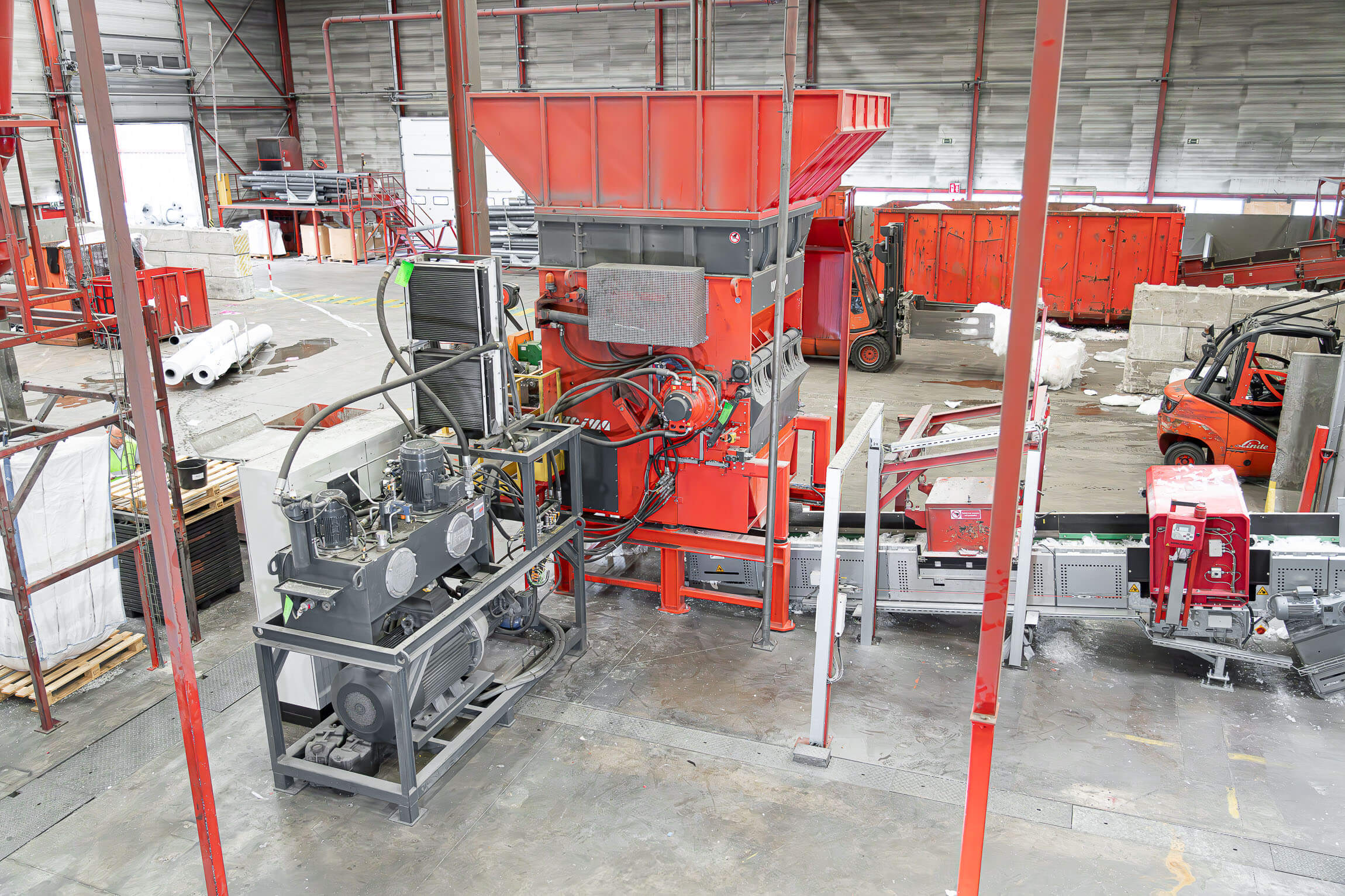 Orange WEIMA W5.18 single-shaft shredder with hydraulic drive for LDPE film recycling