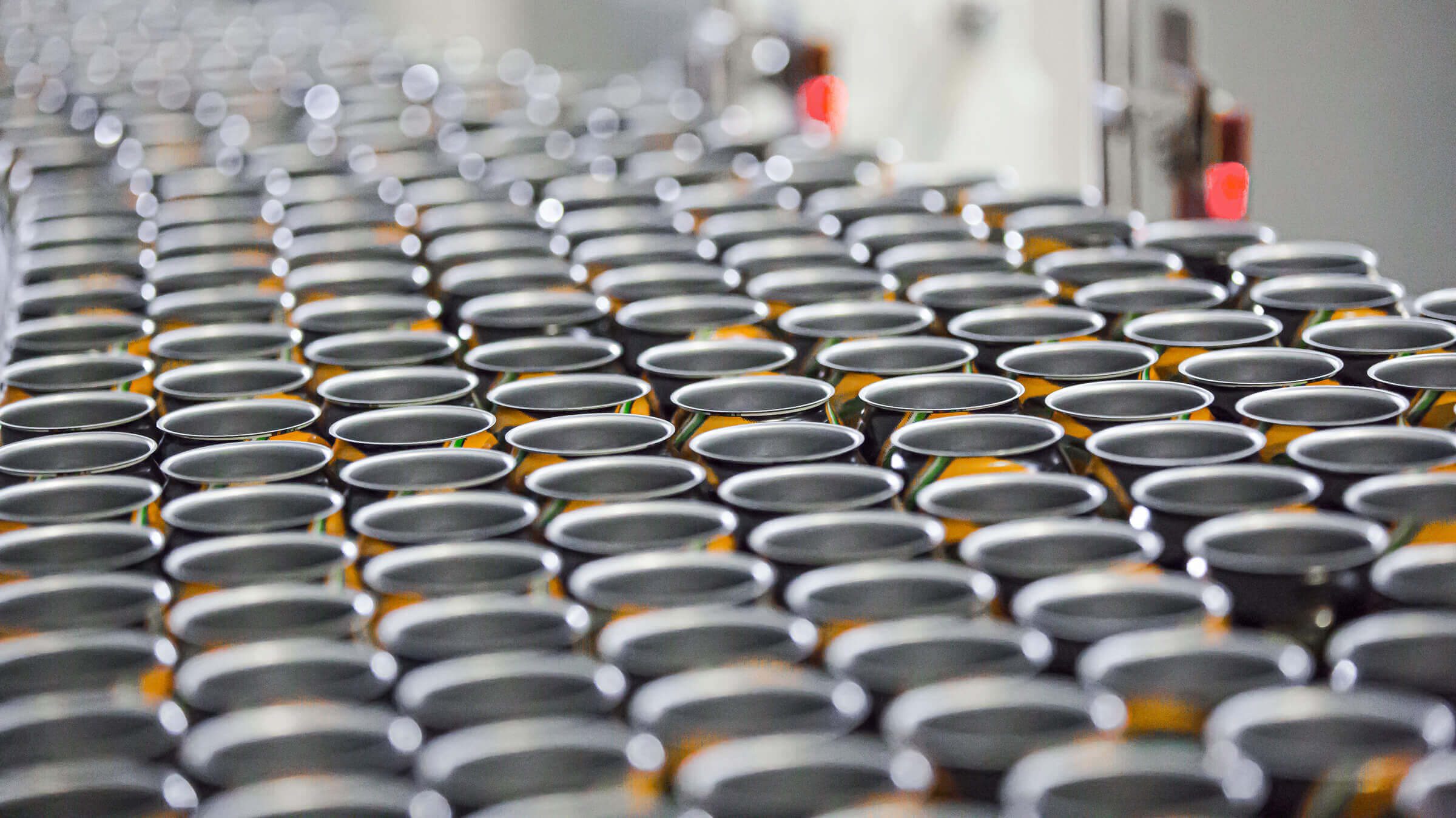 Filling cans