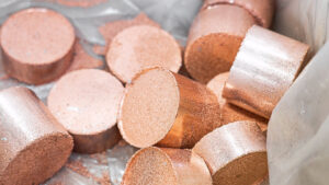 Copper chips briquettes