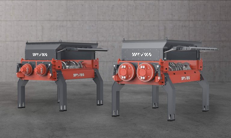 WEIMA M8.28 and M8.35 with open maintenance flaps
